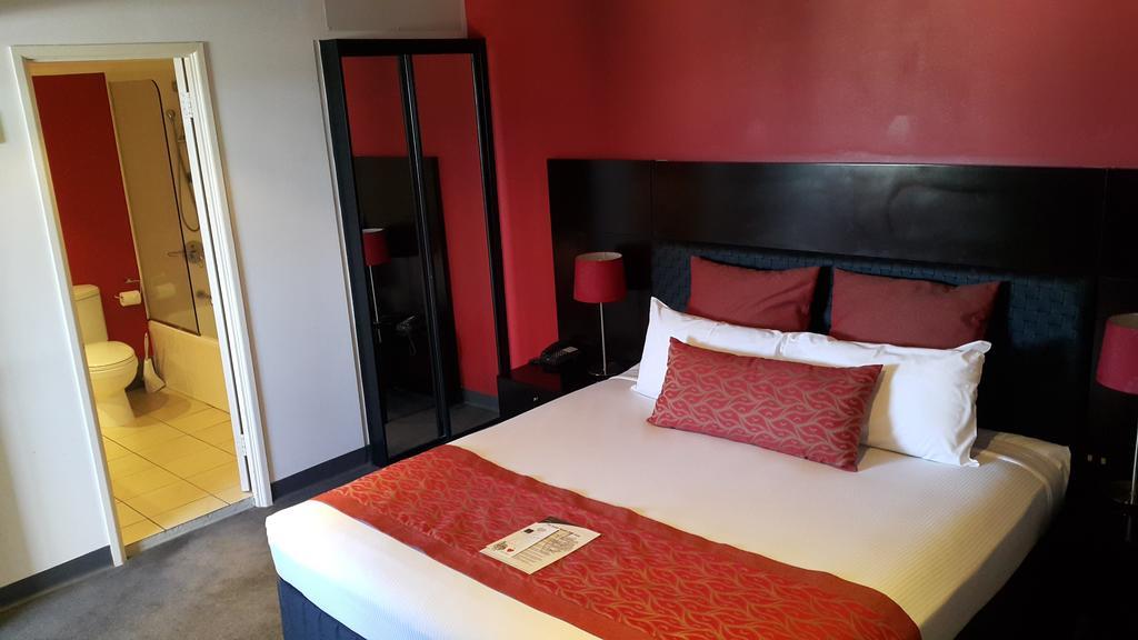 Leichhardt Hotel Rockhampton Ngoại thất bức ảnh