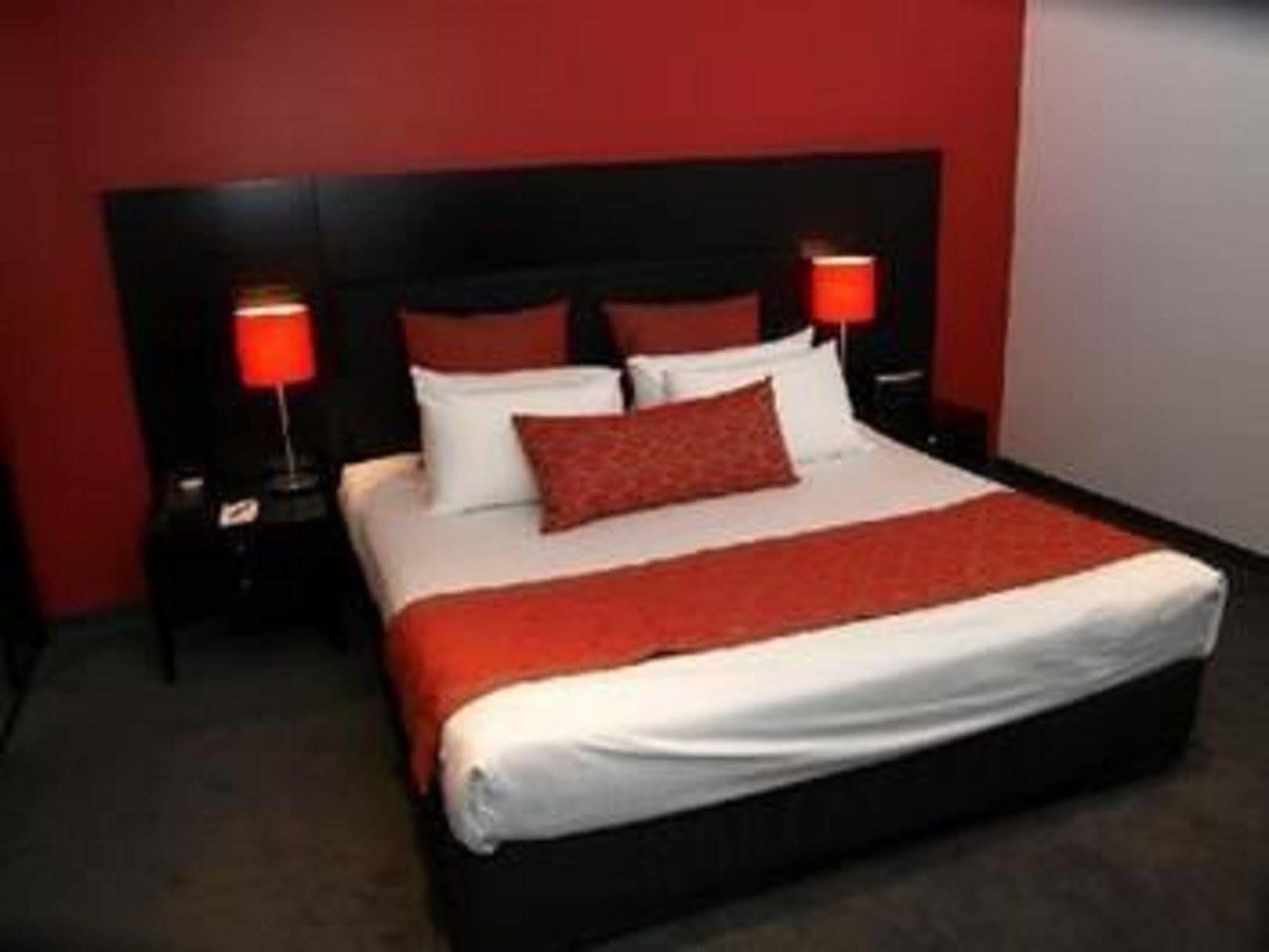 Leichhardt Hotel Rockhampton Ngoại thất bức ảnh