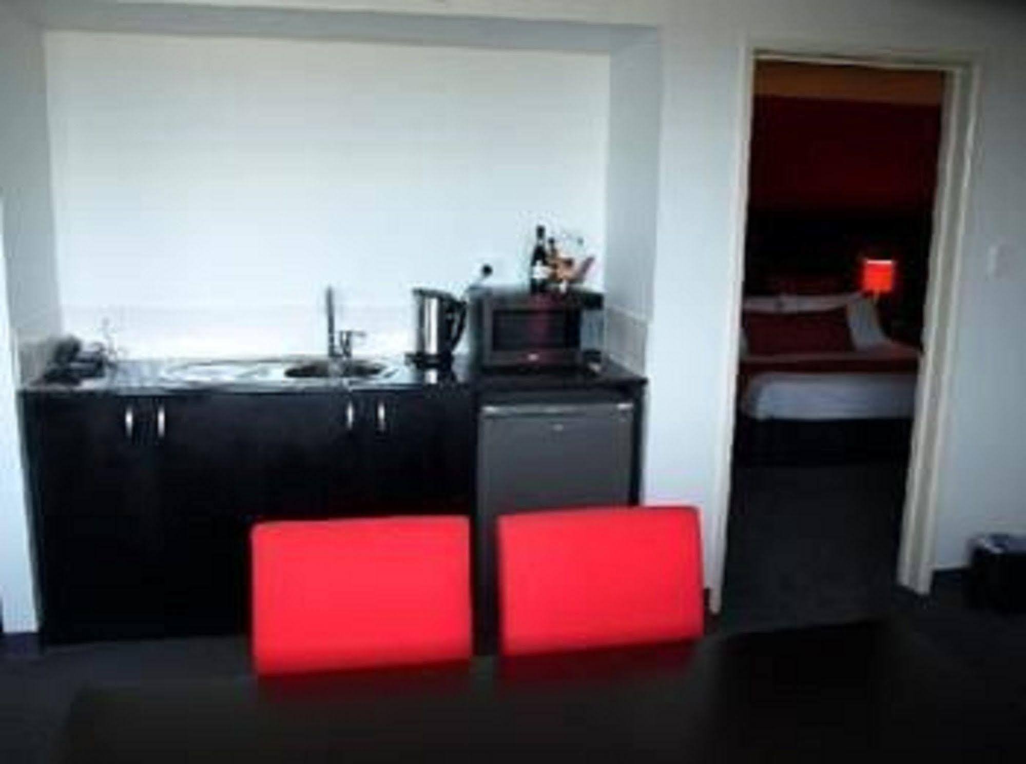 Leichhardt Hotel Rockhampton Ngoại thất bức ảnh